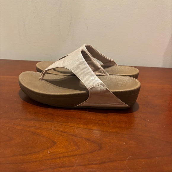 Fitflop Thong Sandals Flip Flops Rose Gold Size 8 - Picture 3 of 7